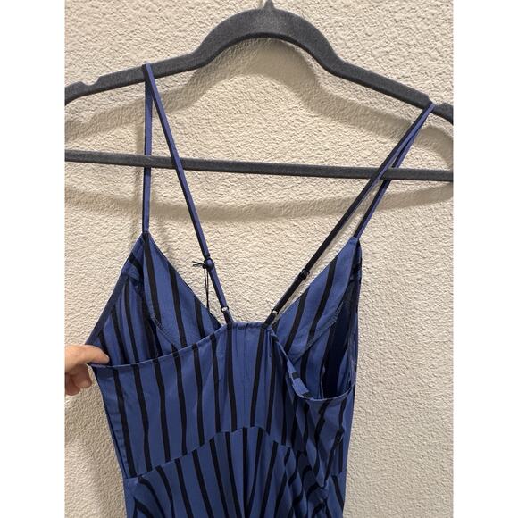 NWT Reformation Savanah Dress Blue striped Sundress Women's Size 0 - Picture 11 of 15